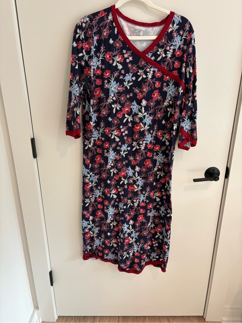 Garnet Hill Organic Cotton Asian Wrap Navy Floral Burgundy Trim Nightgown Long